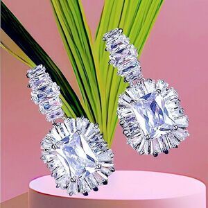 Elegant Silver Swarovski Crystal Drop Earrings